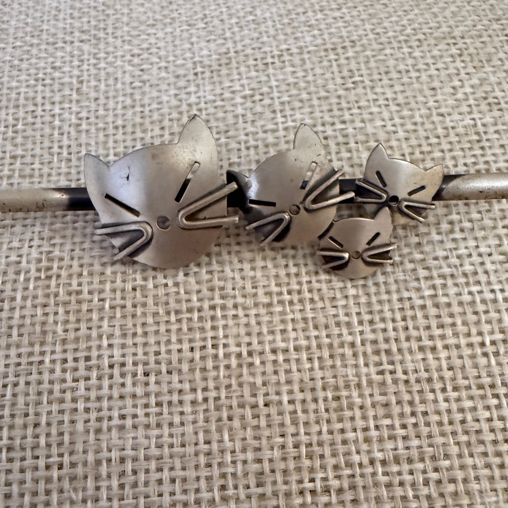 Beau Sterling Cat Brooch/ Pin